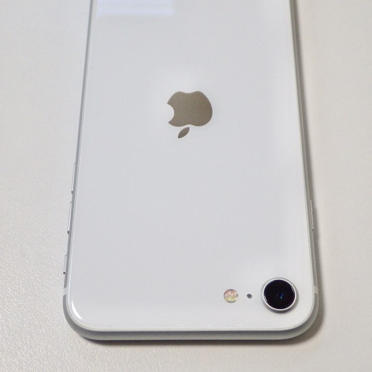 SIMե꡼ iPhone SE(裲) 64GB ۥ磻 92% ̵