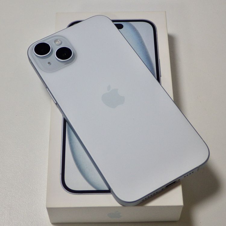 SIM�ե꡼ iPhone15 Plus 128GB �֥롼 ����87%  ����̵��