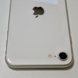 SIM�ե꡼ iPhone SE(��3����) 128GB ����86% �������饤�� ����̵��