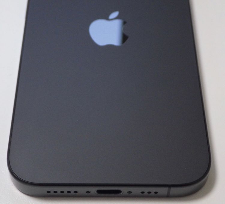 Ķ���� SIM�ե꡼ iPhone15 Pro 256GB �֥�å� ����90% ����̵��