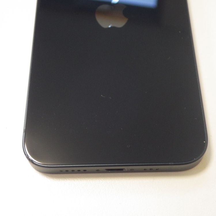 SIM�ե꡼ iPhone13 128GB �֥�å� ����86% ����̵��