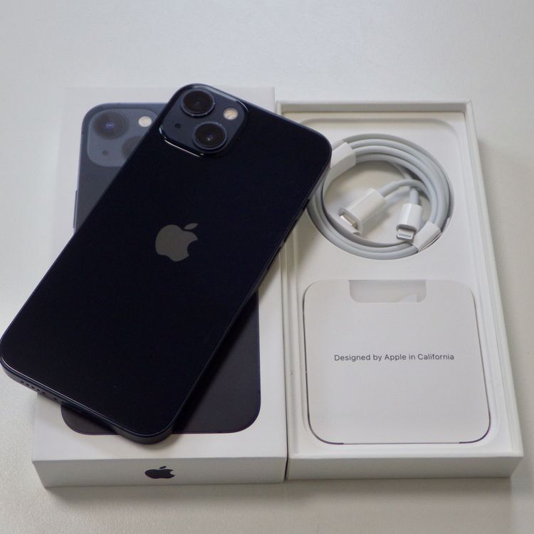 SIM�ե꡼ iPhone13 128GB �֥�å� ����82% ����̵��