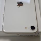 SIM�ե꡼ iPhone SE(�裳����) 64GB �������饤�� ����86% ����̵��