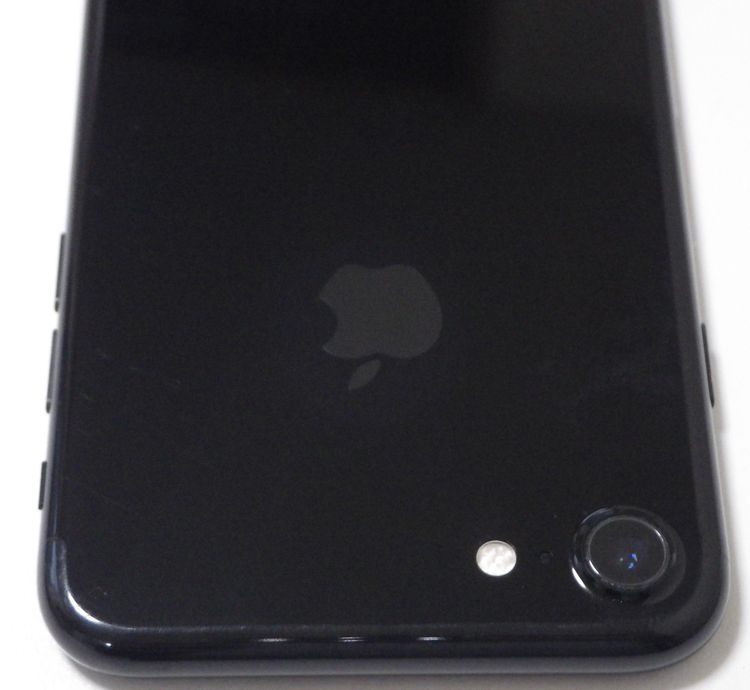 SIM�ե꡼ iPhone7 128GB �����åȥ֥�å� ����79% ����̵��