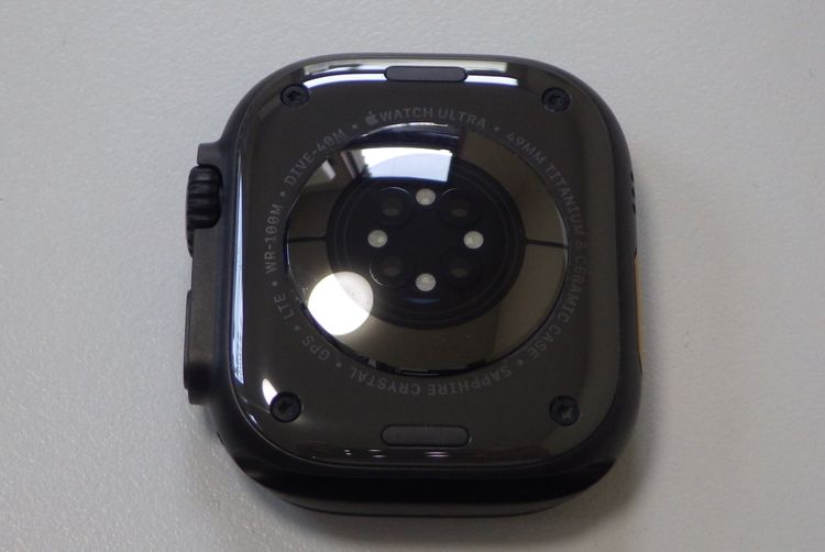 Apple Watch Ultra 2 GPS+Cellular �֥�å�/�֥�å����������Х��