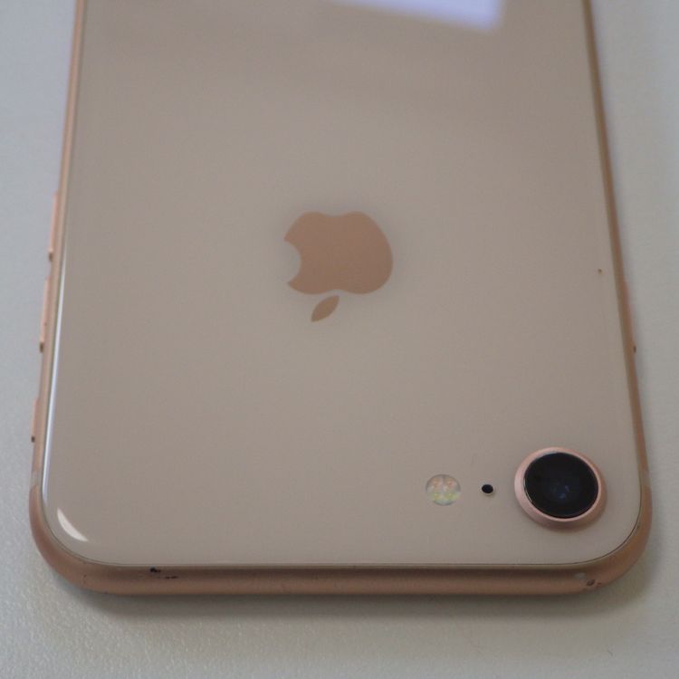 ios 12.3 SIM�ե꡼ iPhone8 64GB ������� ����88% ����̵��