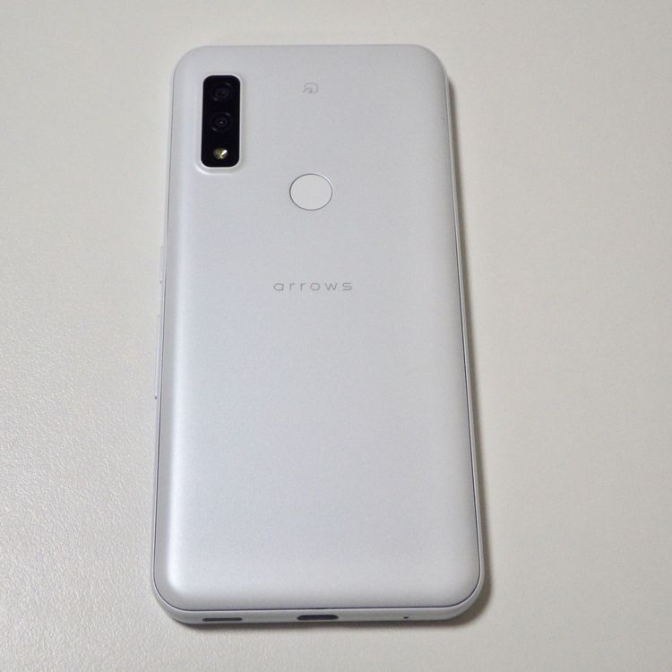 Ķ���� SIM�ե꡼ au arrows FCG01 �ۥ磻�� ����̵��