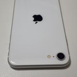 SIMե꡼ iPhone SE(裲) 64GB ۥ磻 83% ̵