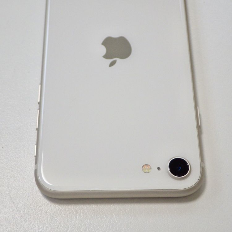SIMե꡼ iPhoneSE3ˡ64GB饤 100% ̵