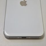 SIMե꡼ iPhone SE(裲)64GB ۥ磻 86% ̵