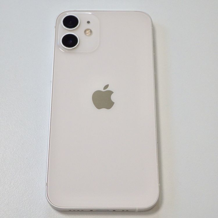 SIM�ե꡼ iPhone12 mini 128GB �ۥ磻�� ����79% ����̵��