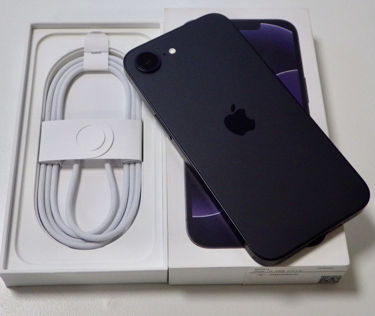 SIM�ե꡼ iPhone17e 256GB �֥�å� ����100% ����̵��