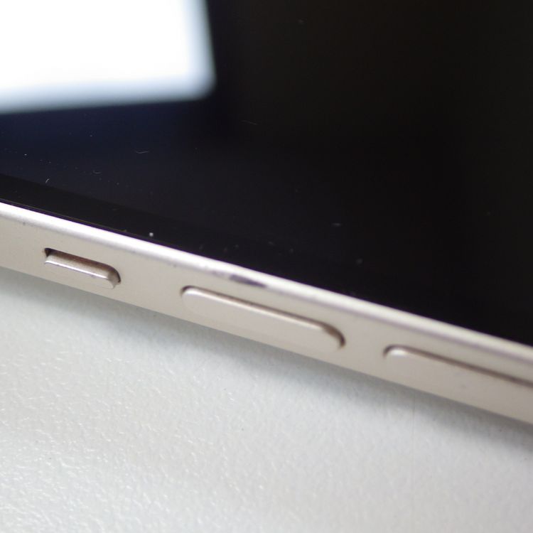 SIM�ե꡼ iPhone14 128GB �������饤�� ����88% ����̵��