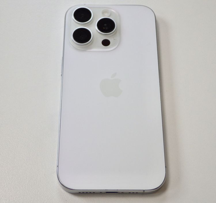 ����Ʊ�� SIM�ե꡼ iPhone16 Pro 256GB ����91% ����̵��