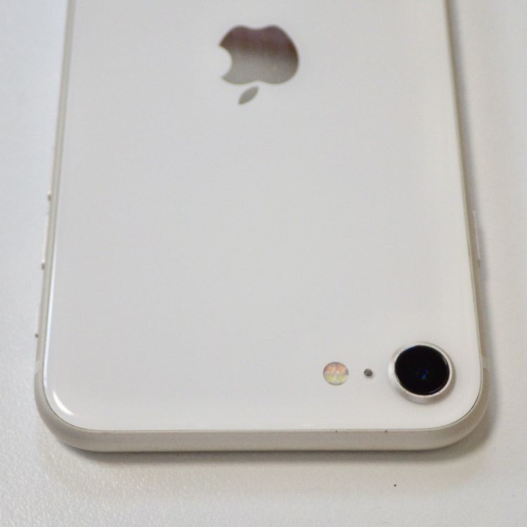 SIMե꡼ iPhoneSE3ˡ64GB饤 95% ̵