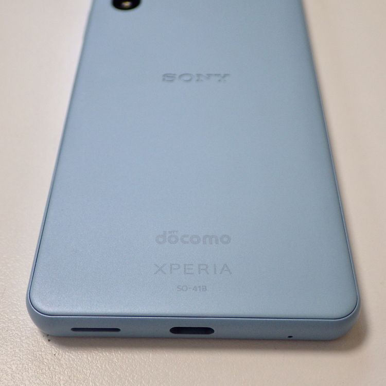 SIM�ե꡼ docomo Xperia Ace II SO-41B �֥롼 ����̵��