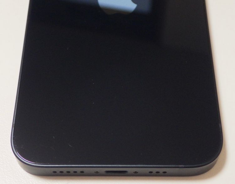 SIM�ե꡼ iPhone14 128GB �ߥåɥʥ��� ����82% ����̵��