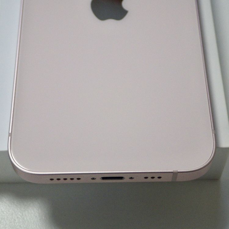 Ķ���� SIM�ե꡼ iPhone13 256GB �ԥ� ����88% ����̵��