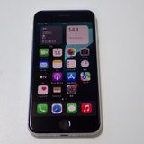 SIM�ե꡼ iPhone SE(�裲����) 64GB �ۥ磻�� ����81% ����̵��