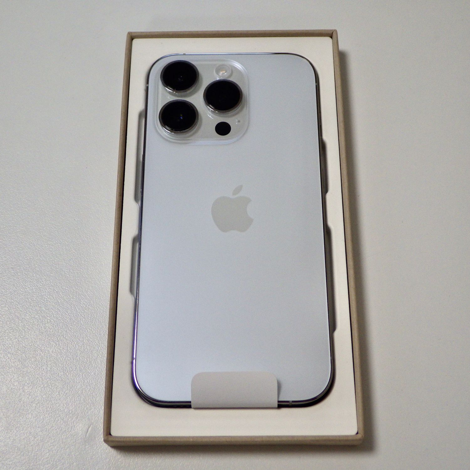 ★美品・電池100%★iPhone14 Pro 128GB SIMフリー 展示品 ムスビー|新品交換品 未使用 SIMフリー iPhone14 Pro 128GB