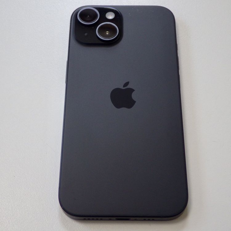 SIM�ե꡼ iPhone15 128GB �֥�å� 85�� ����̵��
