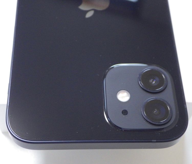 Ķ���� SIM�ե꡼ iPhone12 64GB ����84% �֥�å� ����̵��