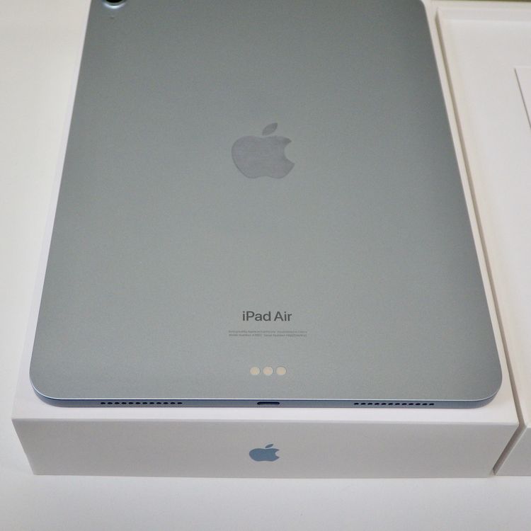 11�����iPad Air��M2��128GB �֥롼 Wi-Fi��ǥ� ����100% ����̵��