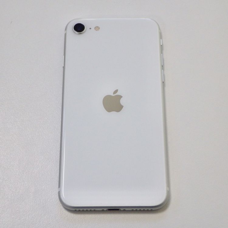 SIMե꡼ iPhone SE(裲) 64GB ۥ磻 81% ̵