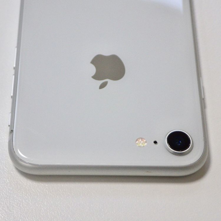 SIM�ե꡼ iPhone8 64GB ����С� ����89% ����̵��
