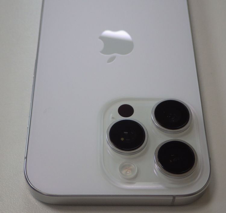 ����Ʊ�� SIM�ե꡼ iPhone16 Pro 256GB ����91% ����̵��