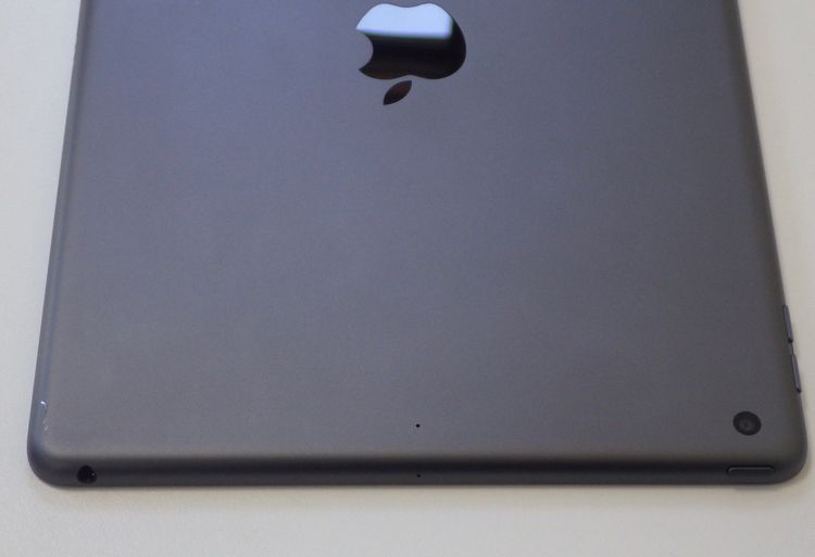 iPad(��9����) 64GB Wi-Fi��ǥ� ���쥤 ����96% ����̵��