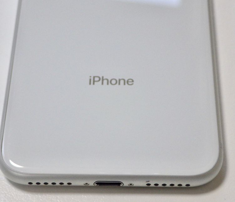 SIM�ե꡼ iPhone8 64GB ����С� ����91% ����̵��