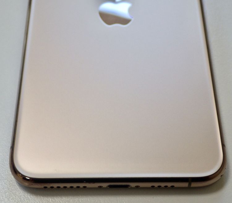 Ķ���� SIM�ե꡼ iPhone11 Pro Max 64GB ������� ����88�� ����̵��