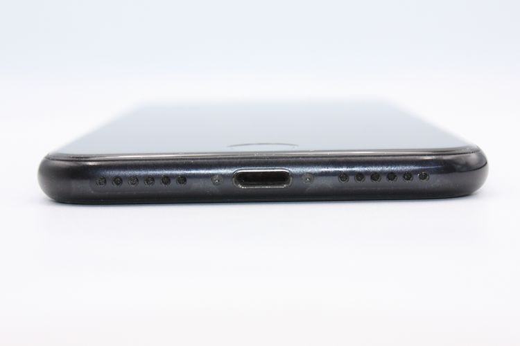 �������ò� iPhoneSE ��2���� 64GB �֥�å� SIM���å�����Ѥ� B���