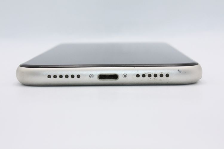 �������ò� iPhone11 64GB SIM���å�����Ѥ� �ۥ磻�� �������