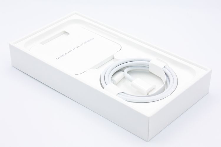 Хåƥ꡼Ʊ(100) °ʴ iPhone SE 3 64GB SIMե꡼