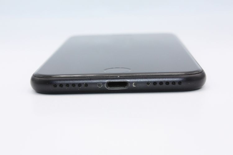 iPhoneSE ��2���� 64GB �֥�å� SIM���å�����Ѥ� C���