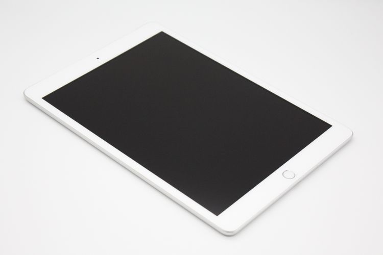 iPad ��8���� 128GB Wi-Fi+Cellular��ǥ� ����С� C���