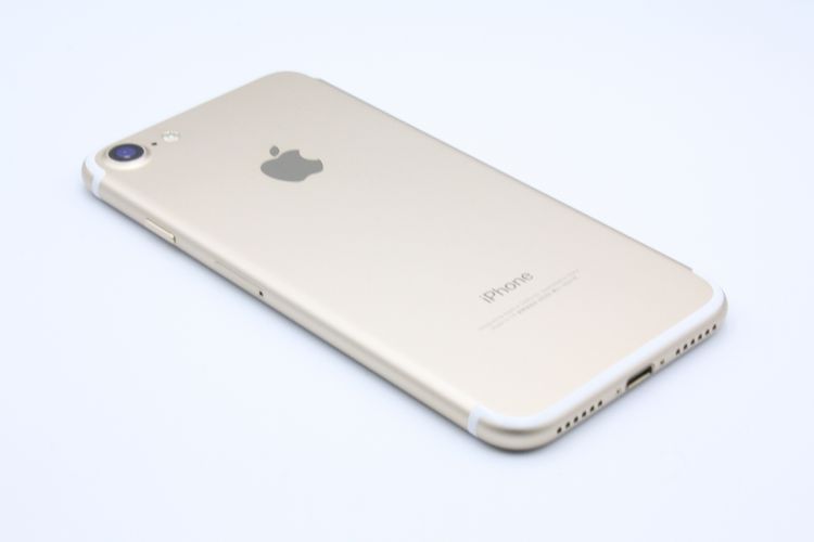 iPhone7 32GB SIM���å�����Ѥ� ������� B���