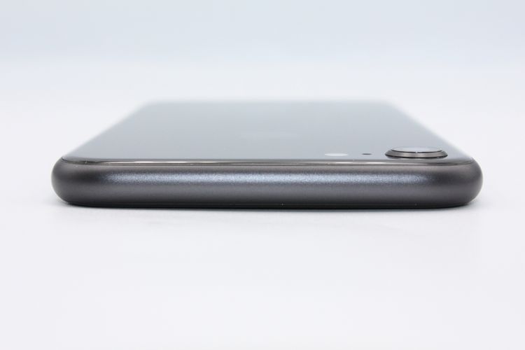 iPhone8 64GB SIM���å�����Ѥ� ���ڡ������쥤 B���