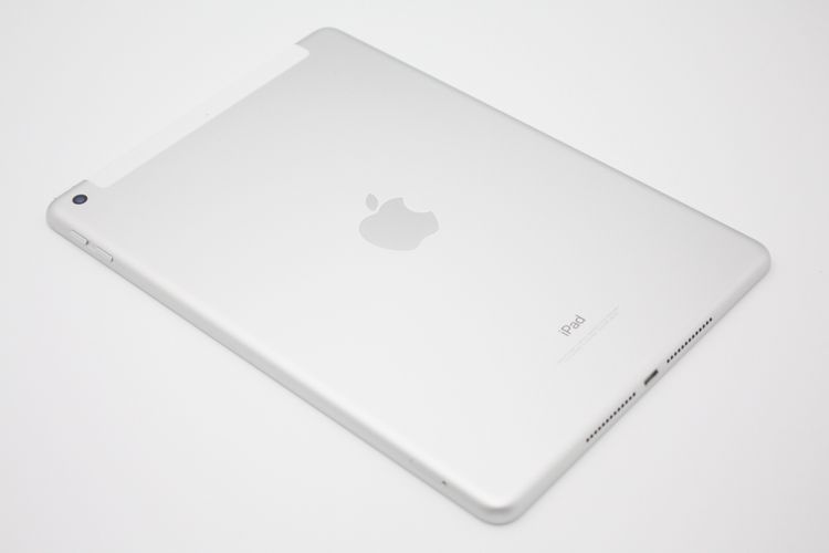 �ò� iPad ��6���� 32GB Wi-Fi+Cellular��ǥ� Silver B���