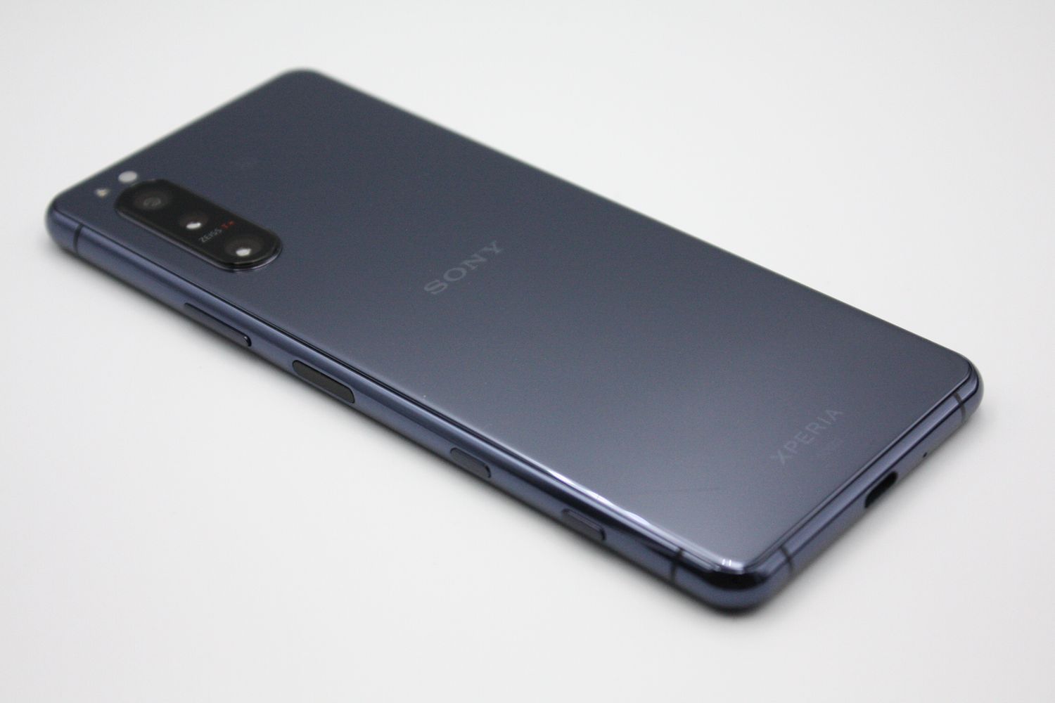 ムスビー｜訳あり特価 Xperia 5 II SOG02 SIMロック解除済み ブルー B