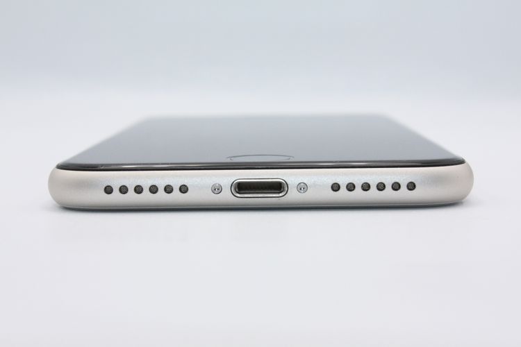 ���� �Хåƥ꡼�����ɹ�(96%) iPhoneSE ��3���� 64GB SIM�ե꡼ A���