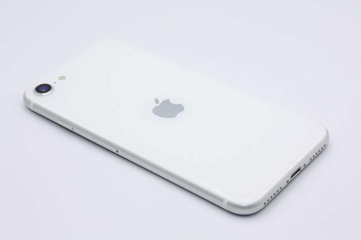 ジャンク】iPhone SE 第2世代 64GB ホワイト SIMフリー（iPhone