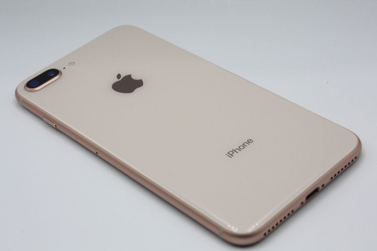 �������ò� �Хåƥ꡼�����ɹ�(99%) iPhone 8 Plus 64GB SIM�ե꡼