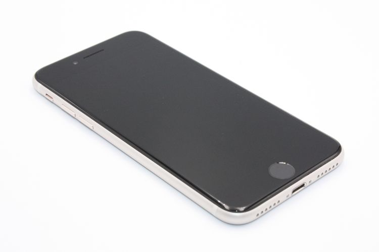���� iPhoneSE ��3���� 64GB SIM�ե꡼ �������饤�� A���