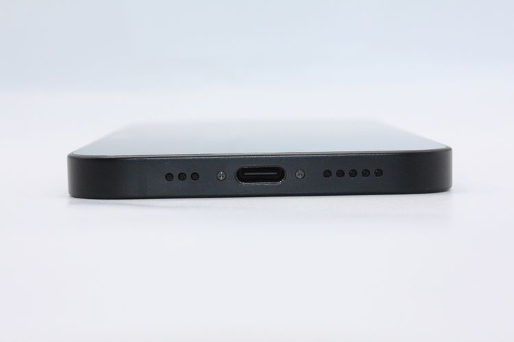 ���� �Хåƥ꡼�����ɹ�(100%) iPhone16e 128GB �֥�å� A���