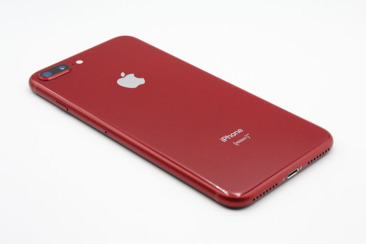 �Хåƥ꡼�����ɹ�(100%) iPhone8Plus 64GB SIM���å�����Ѥ� C���