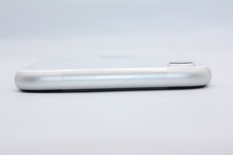 ����̤������ �Хåƥ꡼�����ɹ�(100��) iPhoneSE ��2���� 64GB S���