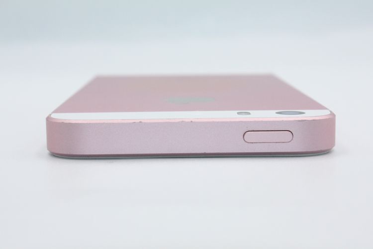 �������ò� iPhoneSE ��1���� 16GB SIM���å�����Ѥ� ������������� B���